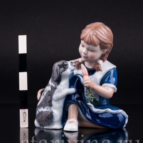 Девочка с кроликом, Royal Copenhagen, Дания