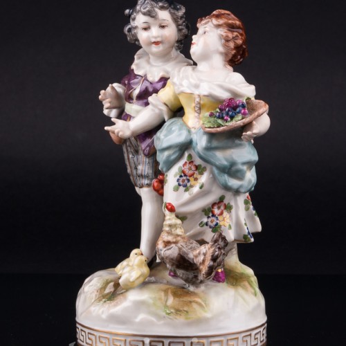 Дети, кормящие домашних птиц, Volkstedt, Германия, до 1935 г