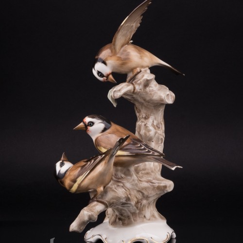 Фарфоровая статуэтка птиц Три щегла на дереве, Hutschenreuther, Германия, 1938-55 гг.