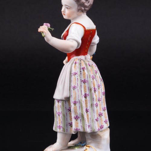 Девочка с цветком, Meissen, Германия, 19 в