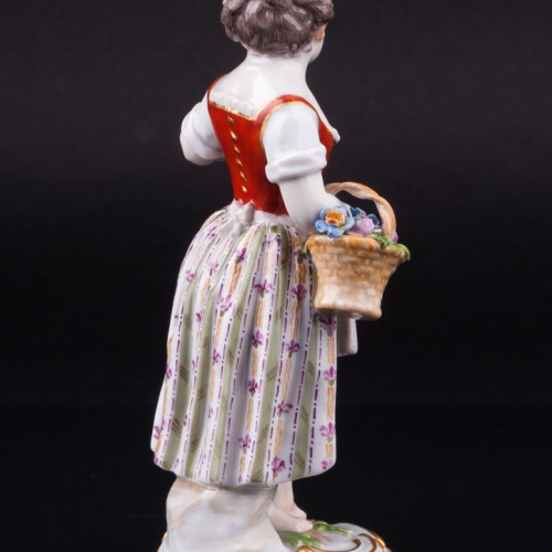 Девочка с цветком, Meissen, Германия, 19 в