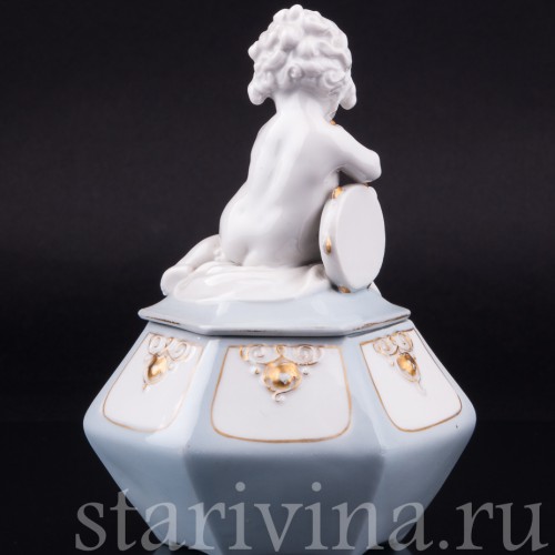Девочка с виноградом и бубном, шкатулка, Hertwig & Co, Германия, нач. 20 в