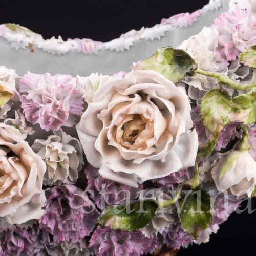 Ваза Розы и гвоздики, Дрезден, Германия, нач. 20 в