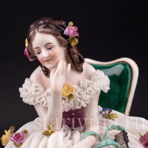 Девушка с лютней, кружевная, Volkstedt, Германия, сер. 20 в