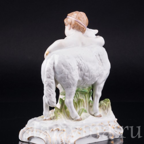 Младенец с овечкой, (Юный Иоанн Креститель с Агнцем), Meissen, Германия, кон. 19 - нач. 20 вв