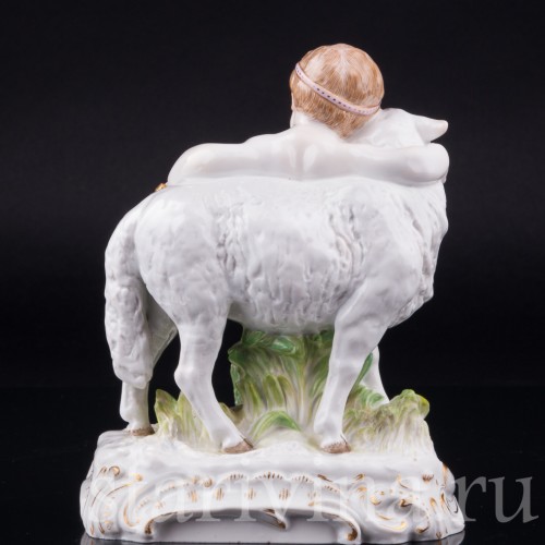 Младенец с овечкой, (Юный Иоанн Креститель с Агнцем), Meissen, Германия, кон. 19 - нач. 20 вв