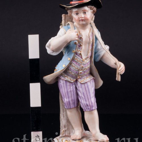 Мальчик с корзиной винограда, Meissen, Германия, 19 в