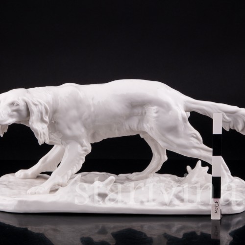 Статуэтка собаки из фарфора Сеттер, Nymphenburg, Германия.