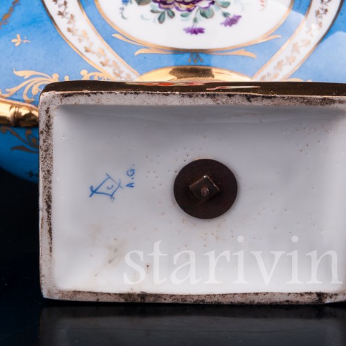 Вазон с крышкой, Sevres, Франция, 18 в