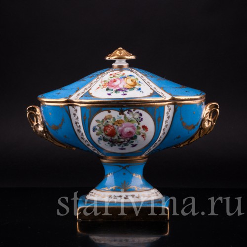 Вазон с крышкой, Sevres, Франция, 18 в