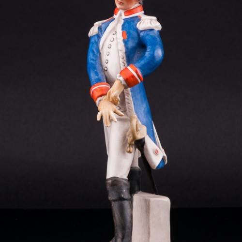 Фарфоровая статуэтка Офицер гвардии, 1786, Goebel, Германия.