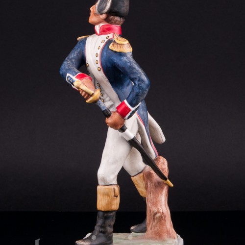 Фигурка из фарфора Пехотный офицер, 1812, Goebel, Германия.