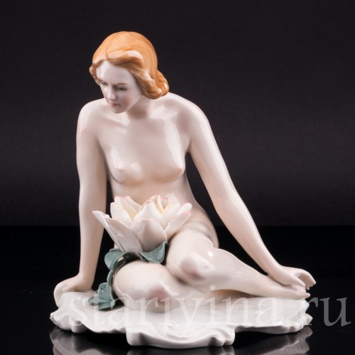 Девушка с лилией, Karl Ens, Германия, 1920-30 гг