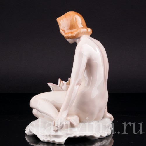 Девушка с лилией, Karl Ens, Германия, 1920-30 гг