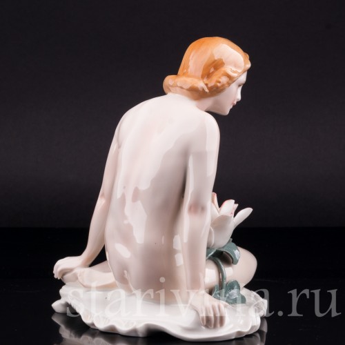 Девушка с лилией, Karl Ens, Германия, 1920-30 гг