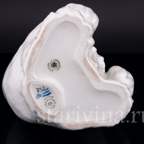 Фарфоровая статуэтка Ревущий белый медведь, Royal Copenhagen, Дания.