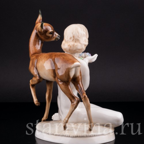 Фигурка из фарфора "Лесная идиллия", обнаженная девушка с ланью, Hutschenreuther, Германия, 1938-55 гг.