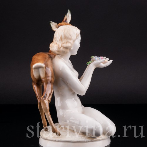 Фигурка из фарфора "Лесная идиллия", обнаженная девушка с ланью, Hutschenreuther, Германия, 1938-55 гг.