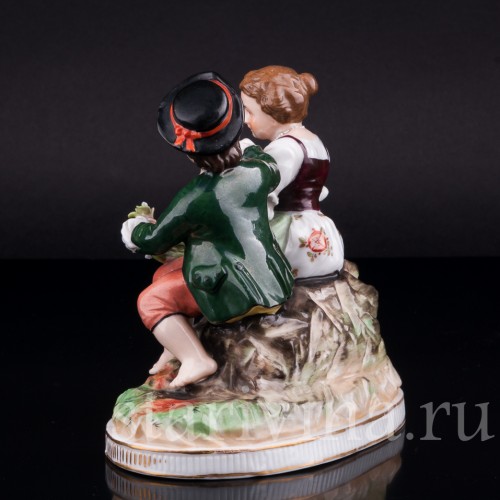 Пара с цветами и гирляндой, Volkstedt, Германия, кон. 19 в