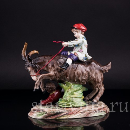 Дети, играющие с козлом, Ernst Bohne Sohne, Германия, нач. 20 в