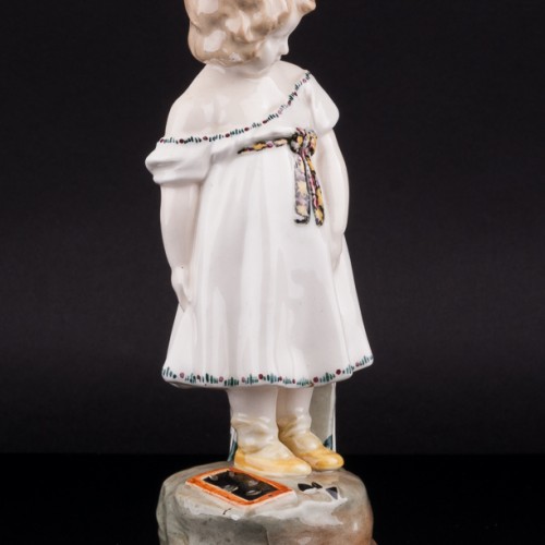 Девочка, Goldscheider, Австрия, нач. 20 в