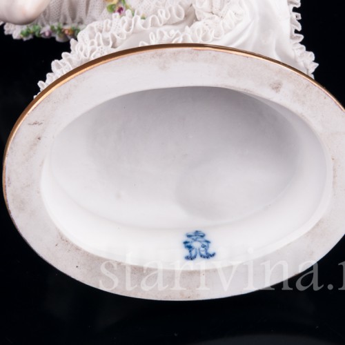 Вера Трефилова в роли Китри, кружевная, Volkstedt, Германия, до 1935 г