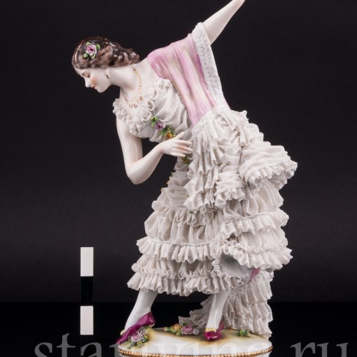 Вера Трефилова в роли Китри, кружевная, Volkstedt, Германия, до 1935 г