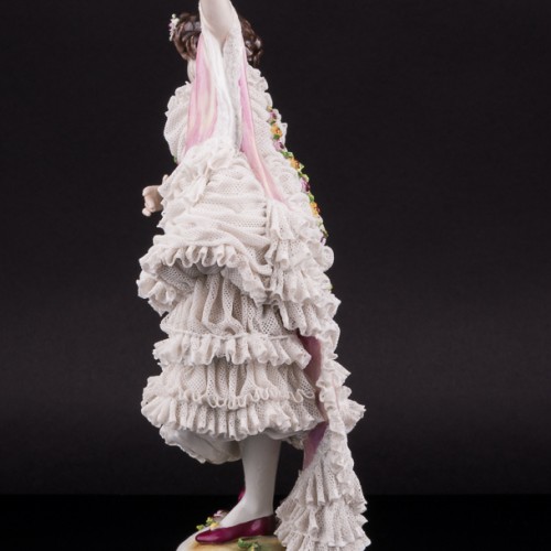 Вера Трефилова в роли Китри, кружевная, Volkstedt, Германия, до 1935 г