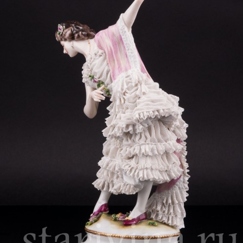 Вера Трефилова в роли Китри, кружевная, Volkstedt, Германия, до 1935 г