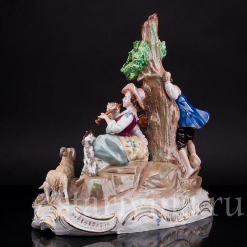 Фарфоровая композиция Тайный поклонник, Sitzendorf, Германия, вт. пол. 20 в.