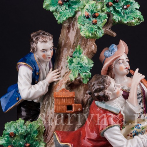 Фарфоровая композиция Тайный поклонник, Sitzendorf, Германия, вт. пол. 20 в.