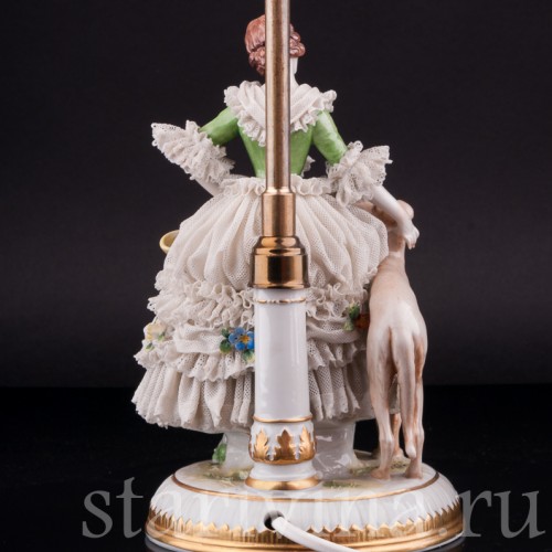 Дама с собакой, кружевная, лампа, Muller & Co, Германия, 1920-30 гг