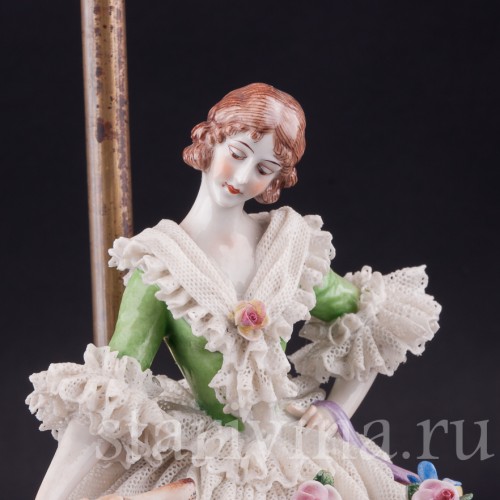 Дама с собакой, кружевная, лампа, Muller & Co, Германия, 1920-30 гг