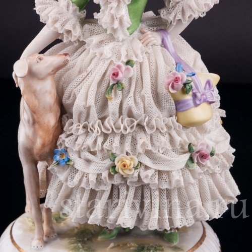 Дама с собакой, кружевная, лампа, Muller & Co, Германия, 1920-30 гг