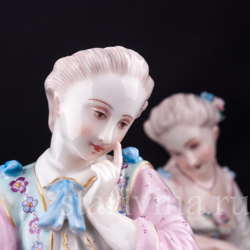 Фигурка из фарфора Пара с корзинами, Франция, 19 в.