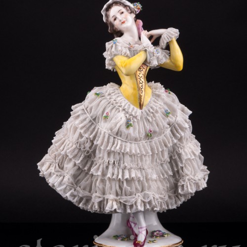 Балерина в желтом платье, кружевная, Volkstedt, Германия, до 1935 г