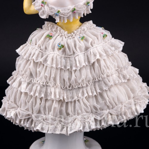 Балерина в желтом платье, кружевная, Volkstedt, Германия, до 1935 г