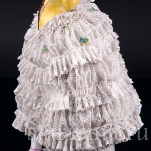 Балерина в желтом платье, кружевная, Volkstedt, Германия, до 1935 г