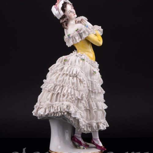Балерина в желтом платье, кружевная, Volkstedt, Германия, до 1935 г