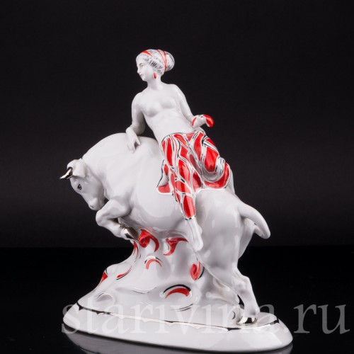 Старинная статуэтка из фарфора Похищение Европы, Hertwig & Co, Германия, нач. 20 в.