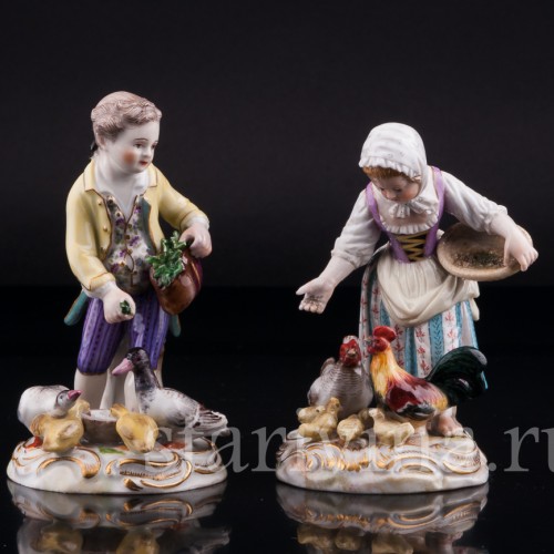 Дети, кормящие домашних птиц, Meissen, Германия, кон. 19 в