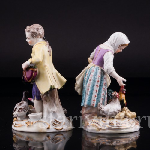 Дети, кормящие домашних птиц, Meissen, Германия, кон. 19 в
