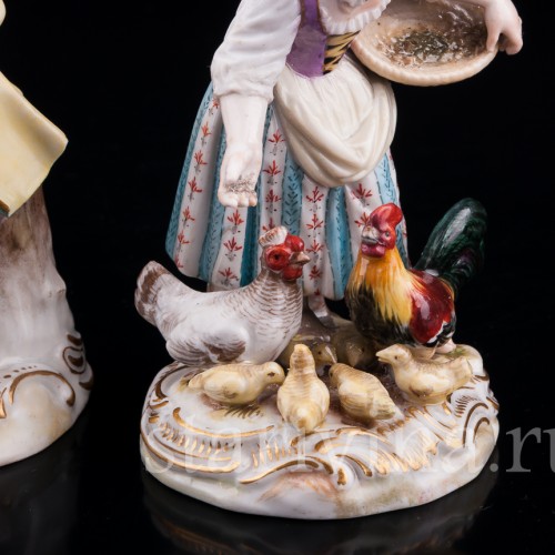Дети, кормящие домашних птиц, Meissen, Германия, кон. 19 в