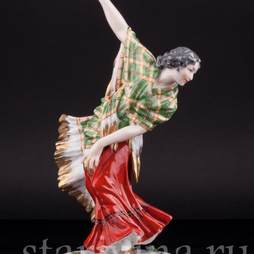 Фарфорвая статуэтка Танцовщица с зеленой шалью, Dressel, Kister & Co, Германия, нач. 20 в.