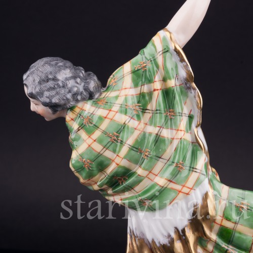 Фарфорвая статуэтка Танцовщица с зеленой шалью, Dressel, Kister & Co, Германия, нач. 20 в.