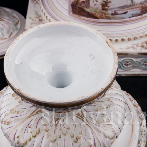 Фарфоровые часы с вазоном и подсвечниками, Majorelle Nancy, Франция, 19 в