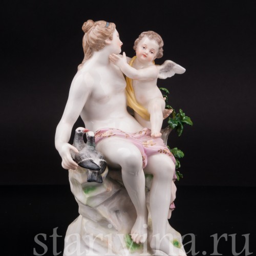 Фарфоровая статуэтка Венера, Амур и два голубя, Meissen, Германия, сер. 19 - нач. 20 вв.