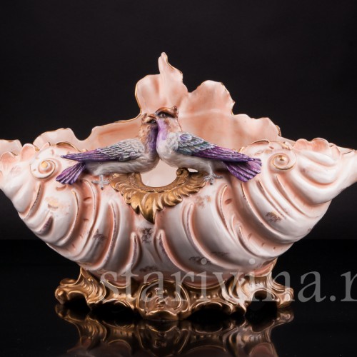 Ваза с голубками, Германия, 1895-1906 гг