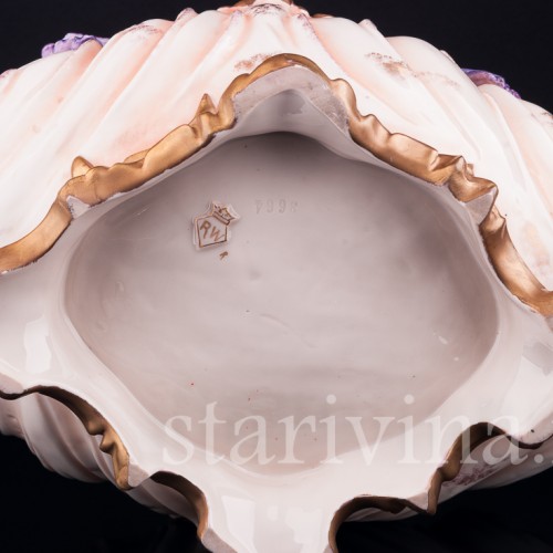 Ваза с голубками, Германия, 1895-1906 гг