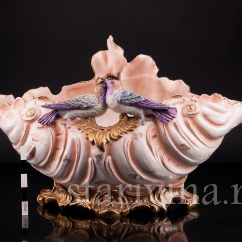 Ваза с голубками, Германия, 1895-1906 гг